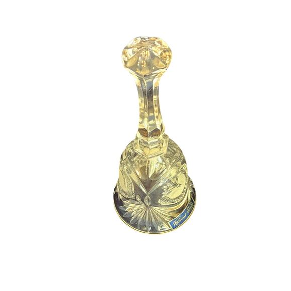 Vintage Raimond Italy 24% Etched Hand Cut Lead Crystal Dinner Bell 7.5" Tall - Picture 5 of 5